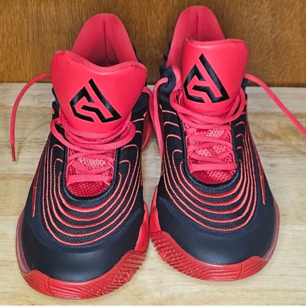 Nike Giannis Immortality 4/Men's Basketball Shoes/ black end red/FQ3680-004
